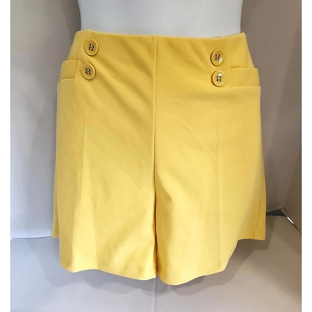 Retrology Women's Size Medium yellow Dressy Shorts ~ Pull On with Elastic Waist